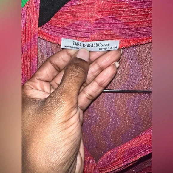 Zara Metallic Blouse size Large - Picture 8 of 9